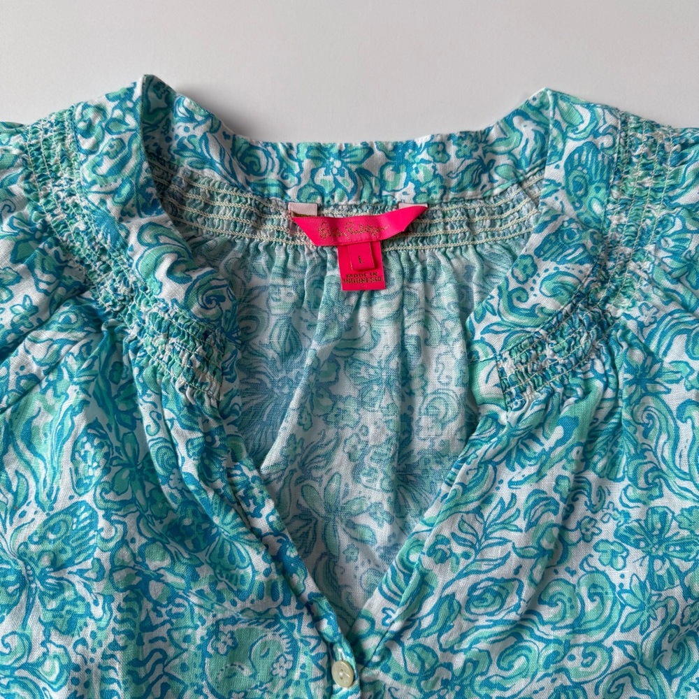 Lilly Pulitzer Linen Tayla Blouse Flutter Sleeve blue and aqua large - Picture 3 of 9